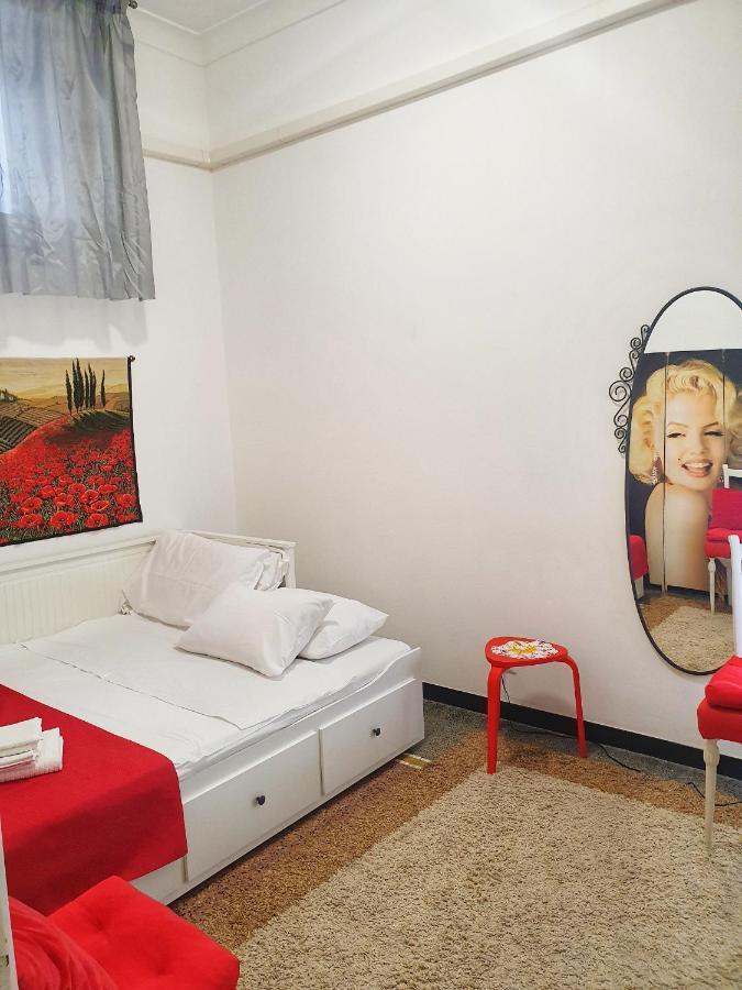 Fantastic House Near The Station Free Parking Appartement Genua Buitenkant foto